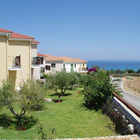 Livadaki Village Hotel Skala  ภายนอก รูปภาพ
