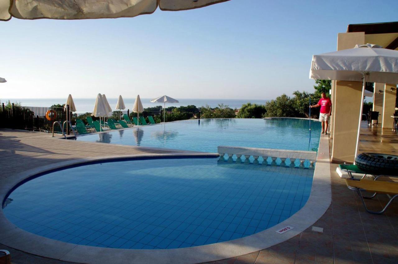 Livadaki Village Hotel Skala  ภายนอก รูปภาพ