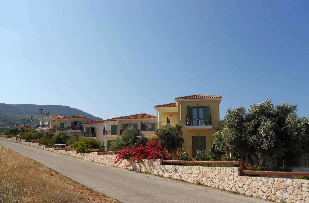 Livadaki Village Hotel Skala  ภายนอก รูปภาพ